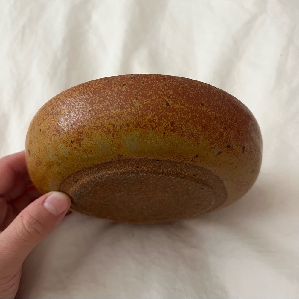 Hamilton & Jones Stoneware shallow dish